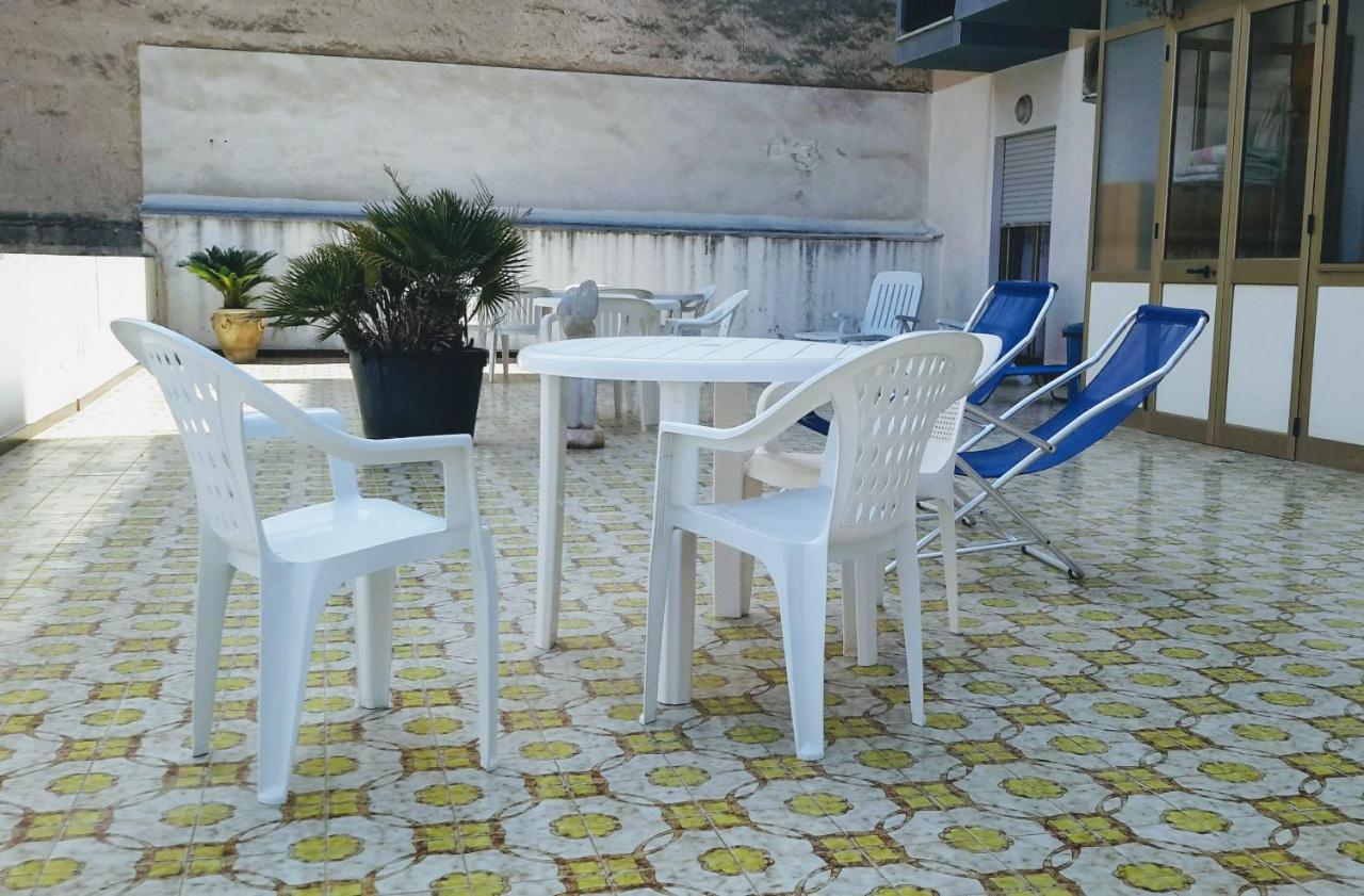 Una Terrazza Nel Sole A Trapani Exterior photo